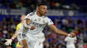 كيليان مبابي يتصدر جائزة لاعب الشهر في ريال مدريد بعد أداء استثنائي